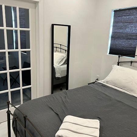 Private Rooms Close To Miami Airport - Free Parking - 01 Экстерьер фото