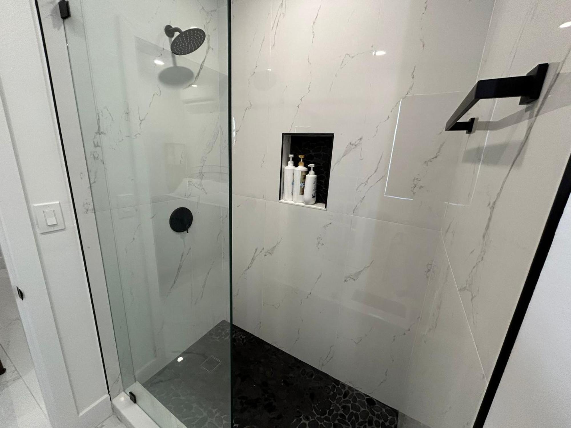 Private Rooms Close To Miami Airport - Free Parking - 01 Экстерьер фото